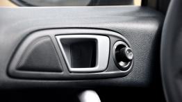 Ford Fiesta VII  KM - galeria redakcyjna - klamka