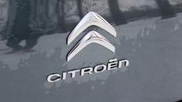Citroen C-Elysee II Sedan 1.6 VTi 115KM - galeria redakcyjna - emblemat