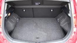 Toyota Auris II Hatchback 5d D-4D 125 124KM - galeria redakcyjna - bagażnik