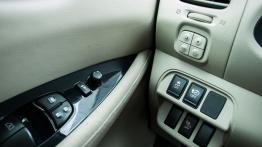 Nissan Leaf Hatchback 5d Elektryczny 109KM - galeria redakcyjna - sterowanie w drzwiach
