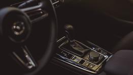 Mazda CX-30 2.0 Skyactiv-G 122 KM - galeria redakcyjna - pe?ny panel przedni
