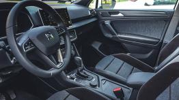 Seat Tarraco 2.0 TSI 190 KM - galeria redakcyjna - widok ogólny wnętrza z przodu