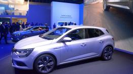 Frankfurt Motor Show 2015 - Francja, elegancja