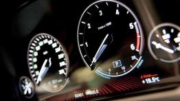 M550d - BMW idzie własną drogą