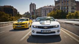 Chevrolet Camaro Coupe - wersja europejska - widok z przodu