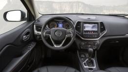 Jeep Cherokee KL (2014) Trailhawk - wersja europejska - pełny panel przedni