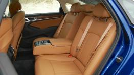 Hyundai Genesis Sedan II - galeria redakcyjna - tylna kanapa