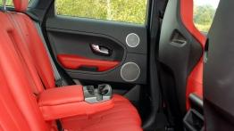 Range Rover Evoque - galeria redakcyjna - tylna kanapa