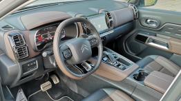 Citroen C5 Aircross 1.6 PureTech 181 KM - galeria redakcyjna - widok ogólny wn?trza z przodu