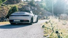 Porsche 911 (992) - galeria redakcyjna - widok z ty?u