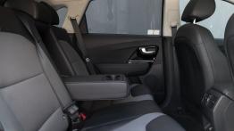 Kia eNiro - galeria redakcyjna - tylna kanapa