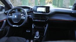 Peugeot 2008 II - galeria redakcyjna - widok ogólny wn?trza z przodu