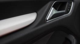 Audi A3 8V Sportback e-tron 204KM - galeria redakcyjna - drzwi kierowcy od wewnątrz