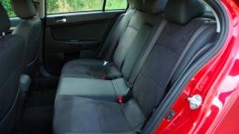 Mitsubishi Lancer IX Sportback 1.6 MIVEC 117KM - galeria redakcyjna 2 - tylna kanapa