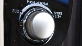 Lexus GS IV Sedan 350 317KM - galeria redakcyjna - pokrętło do sterowania trybami jazdy