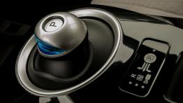 Nissan Leaf Hatchback 5d Elektryczny 109KM - galeria redakcyjna - skrzynia biegów