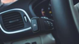 Volvo V40 T4 FL - galeria redakcyjna