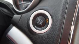 Fiat Freemont SUV 2.0 Multijet II 16v 140KM - galeria redakcyjna - przycisk do uruchamiania silnika