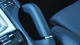 Porsche Cayenne III SUV 4.8 V8 420KM - galeria redakcyjna - tunel środkowy między fotelami