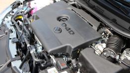 Toyota Auris II Touring Sports - galeria redakcyjna - silnik