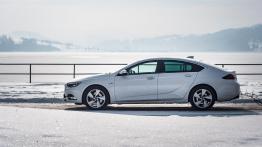 Opel Insignia 2.0 Turbo 260 KM - galeria redakcyjna - lewy bok