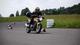 Wyższa szkoła jazdy Suzuki - prędkość może być bezpieczna