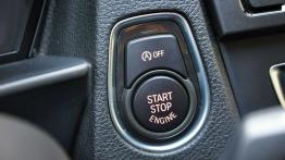 BMW Seria 1 F20-F21 Hatchback 5d 118i 170KM - galeria redakcyjna - przycisk do uruchamiania silnika