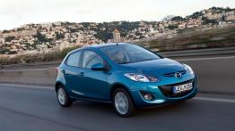 Mazda 2 Facelifting - wersja 5-drzwiowa - prawy bok