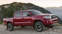 Toyota Tacoma - prawy bok
