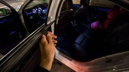 Skoda Superb Laurin & Klement 2.0 TDI 150 KM - galeria redakcyjna - inny element wnętrza z tyłu