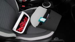 Renault Twingo III - galeria redakcyjna - fotel pasażera, widok z przodu