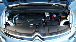 Citroen Grand C4 Picasso II - galeria redakcyjna - maska otwarta