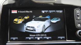 Renault Clio IV Grandtour TCe EDC - galeria redakcyjna - ekran systemu multimedialnego