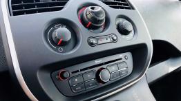 Renault Kangoo Z.E. - galeria redakcyjna  - panel sterowania na tunelu ?rodkowym