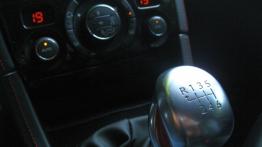 Peugeot RCZ R Facelifting 1.6 THP - galeria redakcyjna - skrzynia biegów
