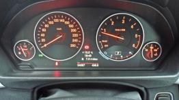 BMW Seria 3 F34 Gran Turismo 320d 184KM - galeria redakcyjna - zestaw wskaźników