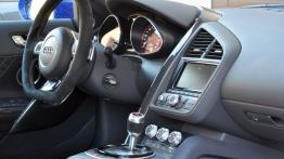 Audi R8 Coupe Facelifting 5.2 FSI 525KM - galeria redakcyjna - kokpit