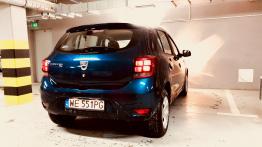 Dacia Sandero 1.0 SCe 73 KM - galeria redakcyjna - widok z tyłu