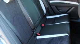 Seat Leon III CUPRA ST 2.0 TSI - galeria redakcyjna - tylna kanapa