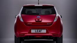 Nissan Leaf 2013 - wersja europejska - tył - reflektory wyłączone