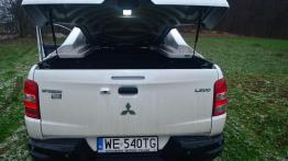 Mitsubishi L200 - galeria redakcyjna - widok z tyłu