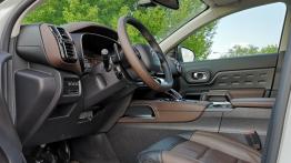 Citroen C5 Aircross 1.6 PureTech 181 KM - galeria redakcyjna - widok ogólny wn?trza z przodu