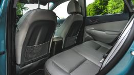 Hyundai Kona Electric - galeria redakcyjna - tylna kanapa