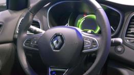 Frankfurt Motor Show 2015 - Francja, elegancja