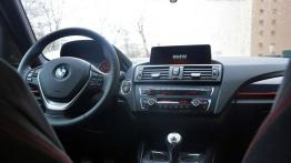 BMW Seria 1 F20-F21 Hatchback 5d 118i 170KM - galeria redakcyjna - kokpit