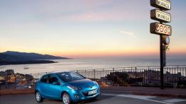 Mazda 2 Facelifting - wersja 5-drzwiowa - prawy bok
