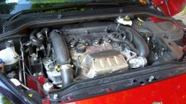 Peugeot RCZ R Facelifting 1.6 THP - galeria redakcyjna - maska otwarta