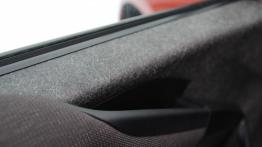 BMW i3 170KM - galeria redakcyjna - drzwi kierowcy od wewnątrz
