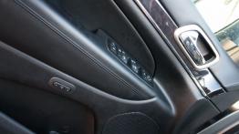 Jeep Grand Cherokee IV Terenowy 3.0 V6 CRD 241KM - galeria redakcyjna - drzwi kierowcy od wewnątrz