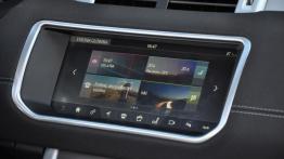 Range Rover Evoque Convertible - galeria redakcyjna - ekran systemu multimedialnego
